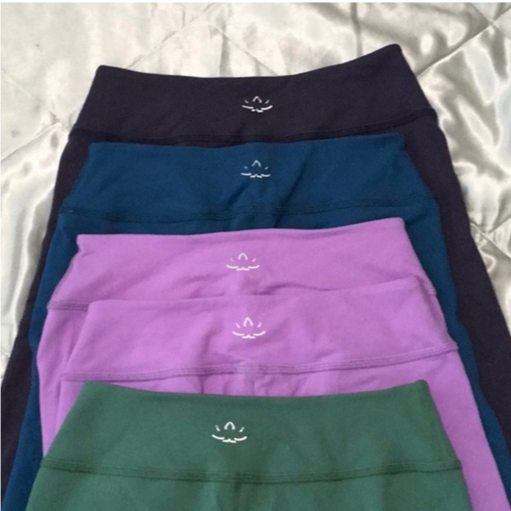 Beyond Yoga Leggings - Picture 14 of 17